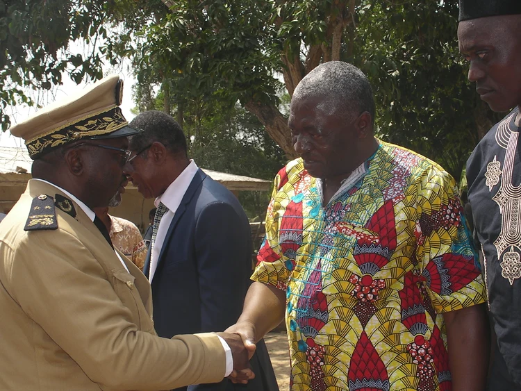 visite du prefet à Begni
